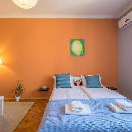 Artistic & Spacious 2Bd Central Apt By Flat Mаnager Sofia Zewnętrze zdjęcie