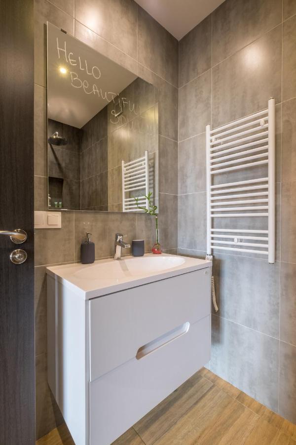 Artistic & Spacious 2Bd Central Apt By Flat Mаnager Sofia Zewnętrze zdjęcie