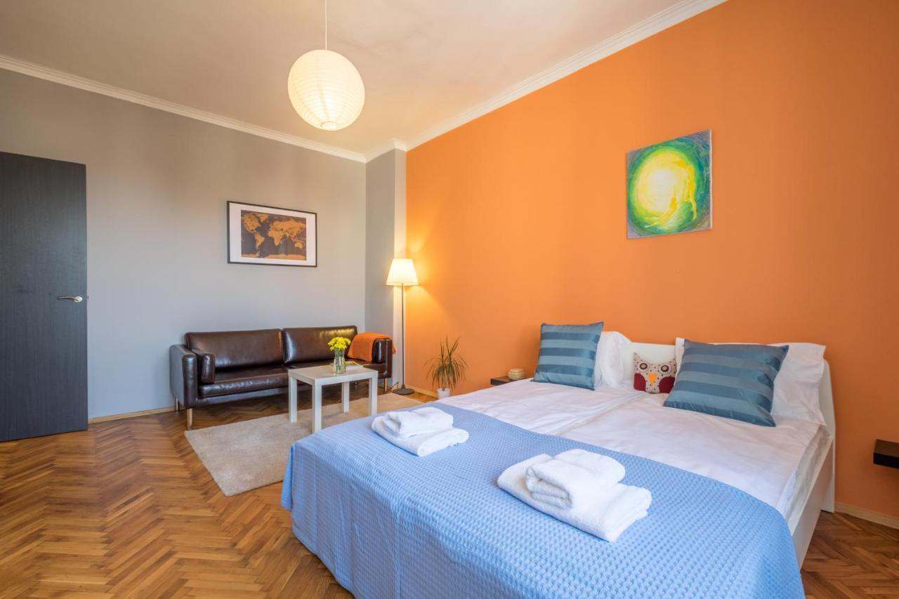 Artistic & Spacious 2Bd Central Apt By Flat Mаnager Sofia Zewnętrze zdjęcie